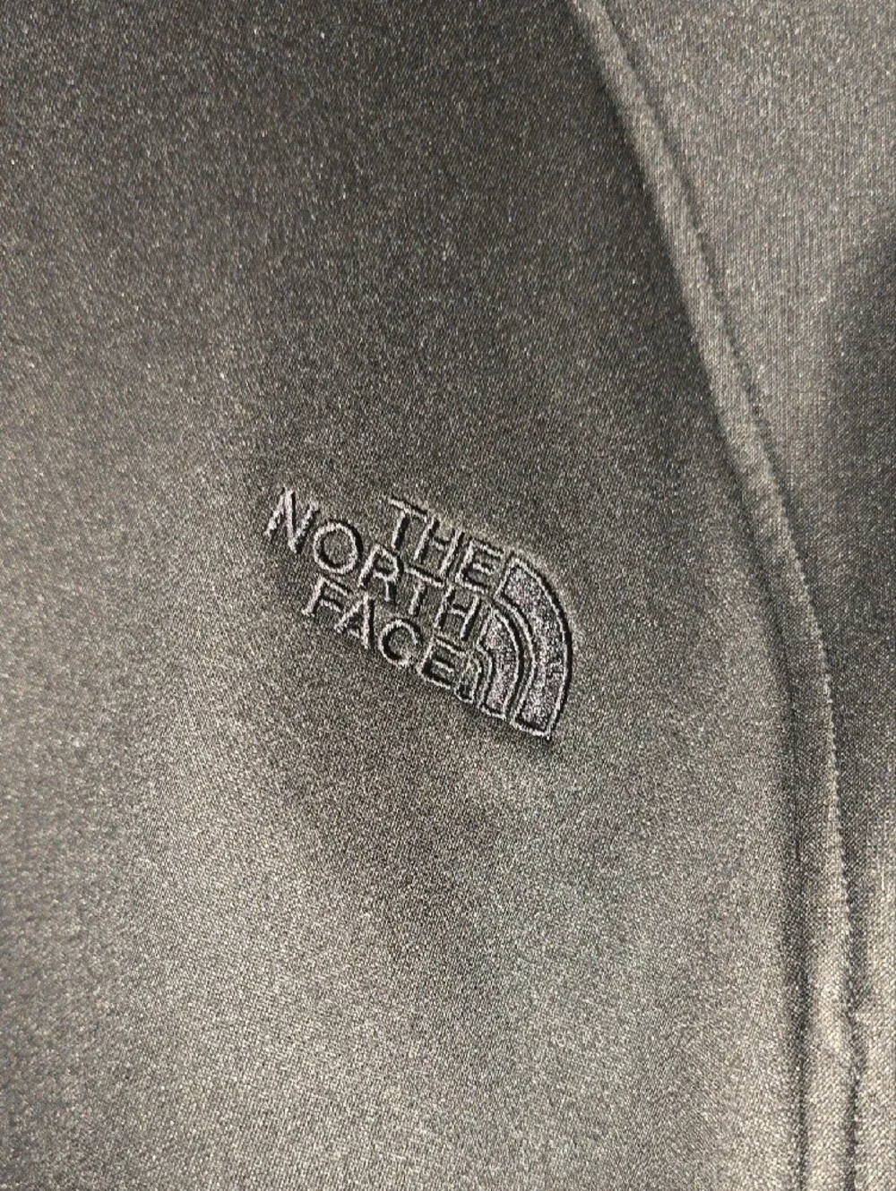The North Face Men's Black and Gray Lightweight Zip Jacket